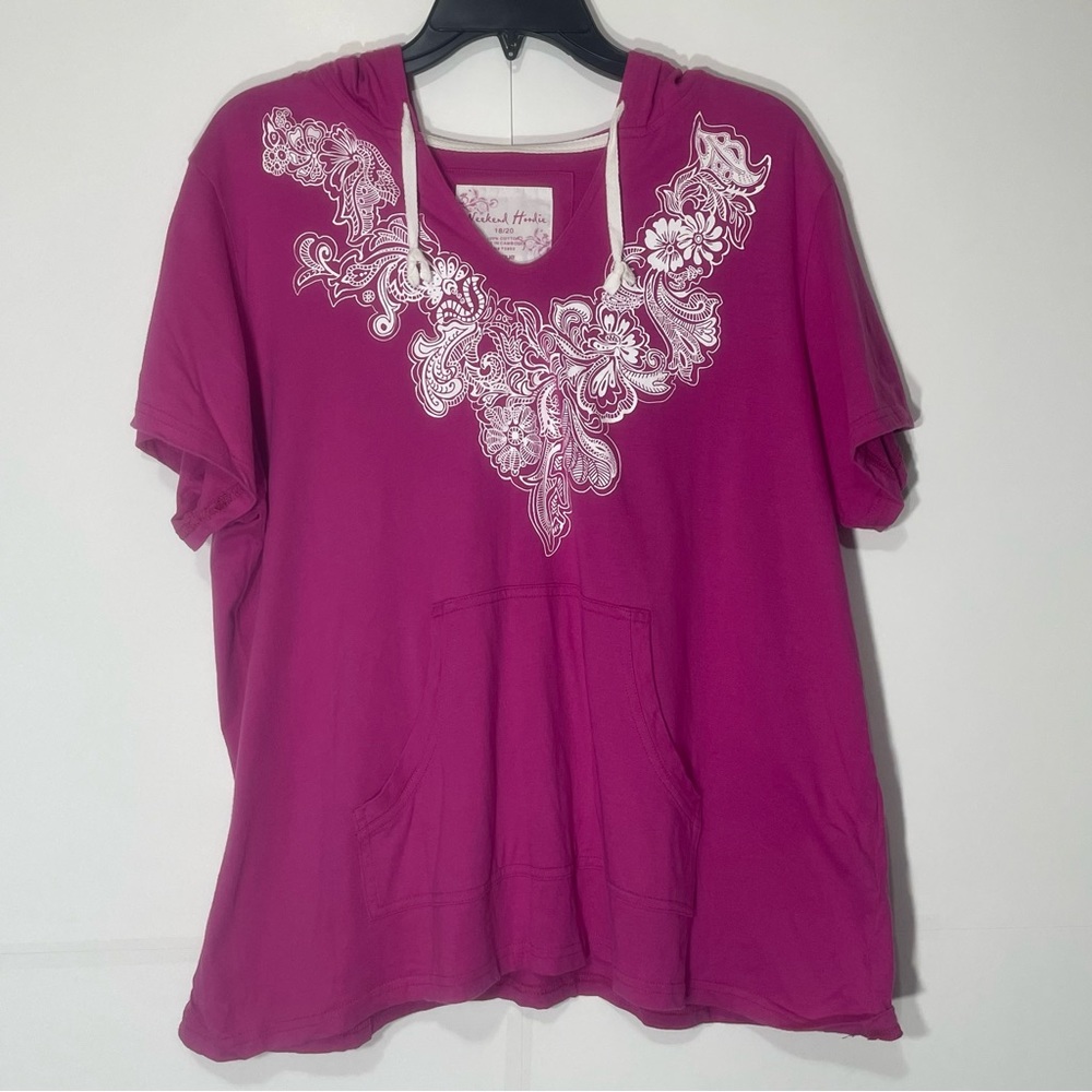 Weekend Hoodie by Avenue Womenswear’s